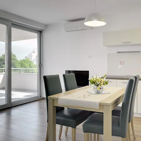 House Cuki Appartement Pula